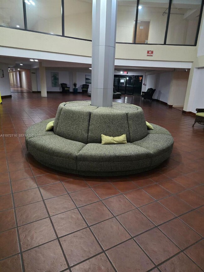 Foto del edificio - 1300 SW 122nd Ave