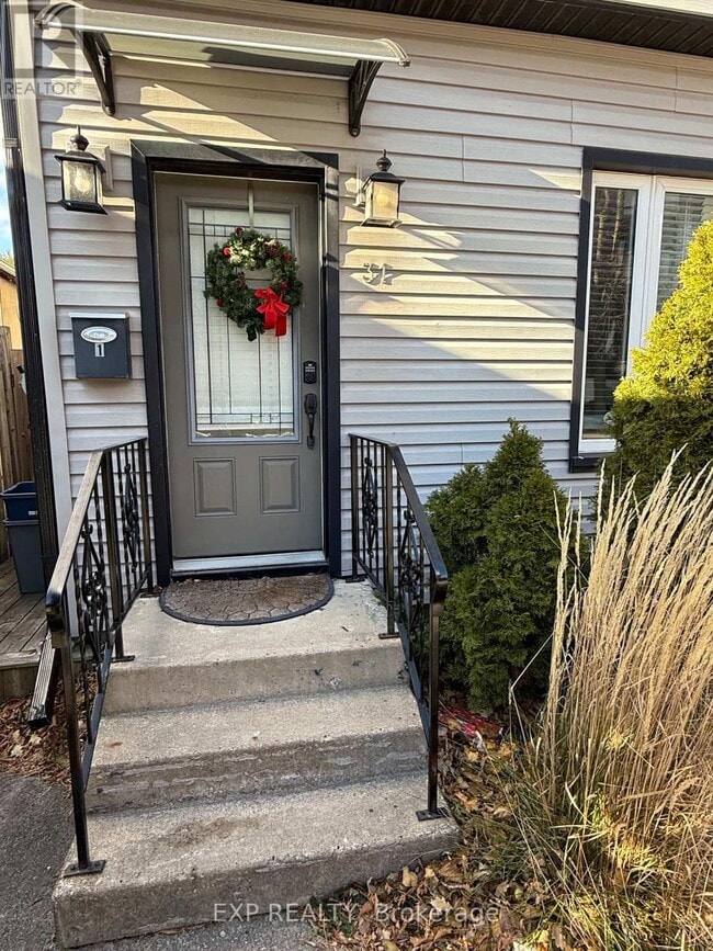 Photo du bâtiment - 31 Raymond St