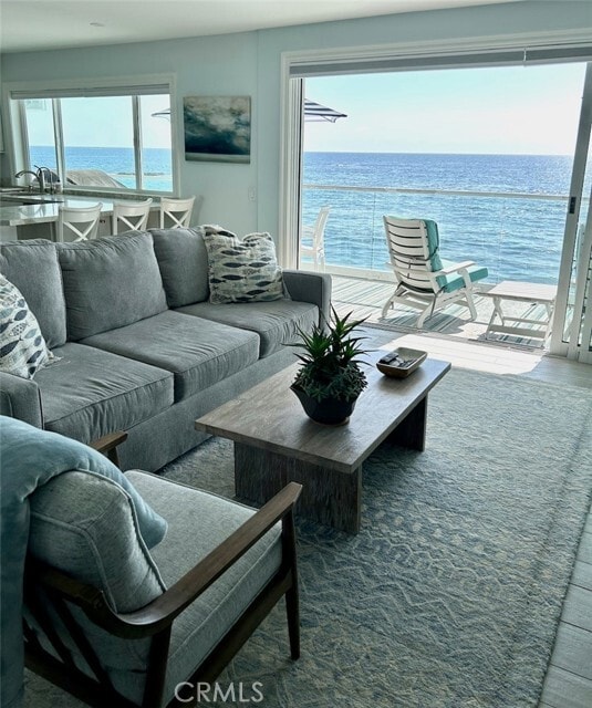 Foto del edificio - 1249 Ocean Front