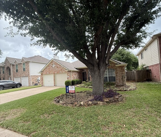 Foto del edificio - 2315 Glendavon Ln