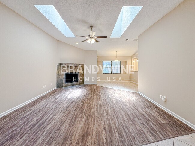 Foto del edificio - 8609 Brixton Ct