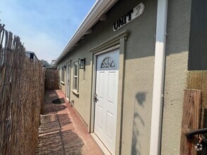 Building Photo - 1498 Ford Ave