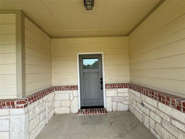 Foto del edificio - 9608 Log Run Ct