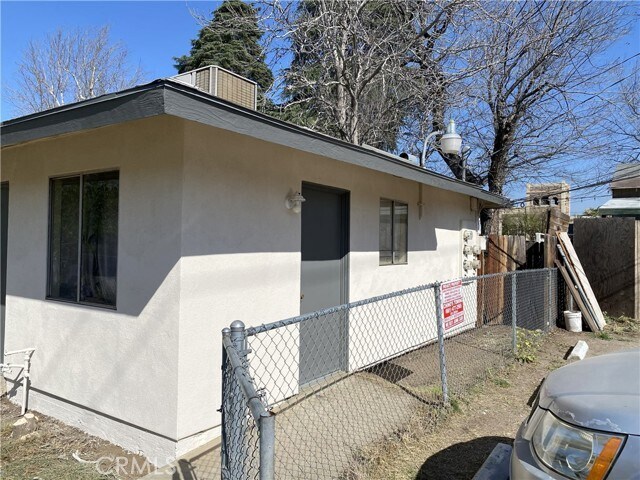 Foto del edificio - 515 Niles St