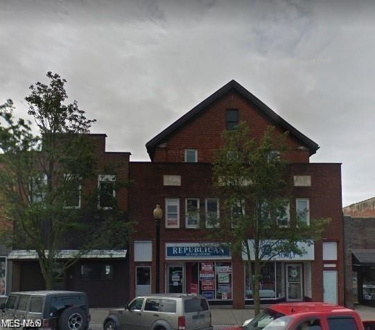 Building Photo - 247 W Main St