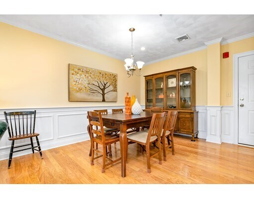 Building Photo - 200 Harvard St