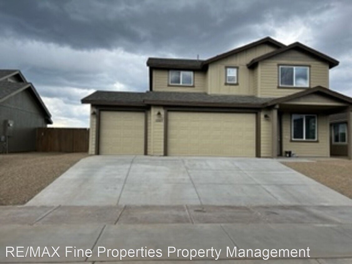 Foto principal - 3 br, 2.5 bath House - 11557 Cepheus Dr