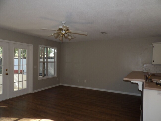 Foto del edificio - Sandy Oak Townhomes, Enterprise, AL