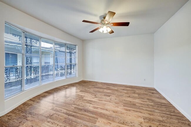 Building Photo - 800 Post Oak Blvd