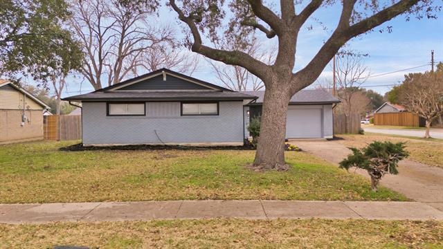 Building Photo - 13333 Challaburton Dr