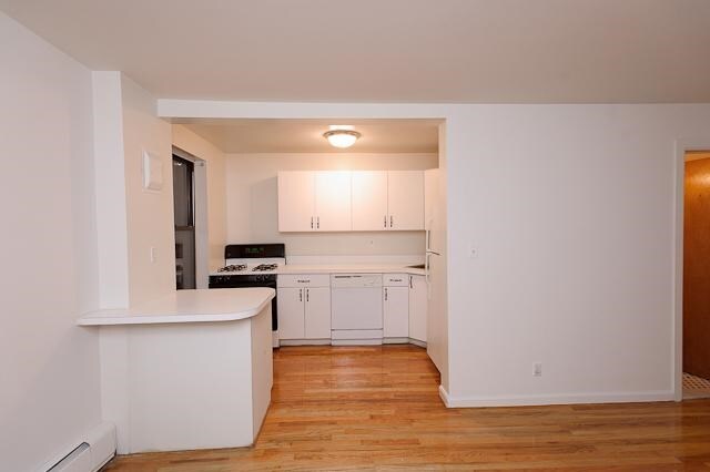 Building Photo - 873 42nd St
