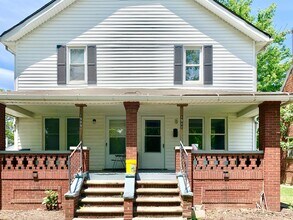 Building Photo - 1911-1911 E 34th St