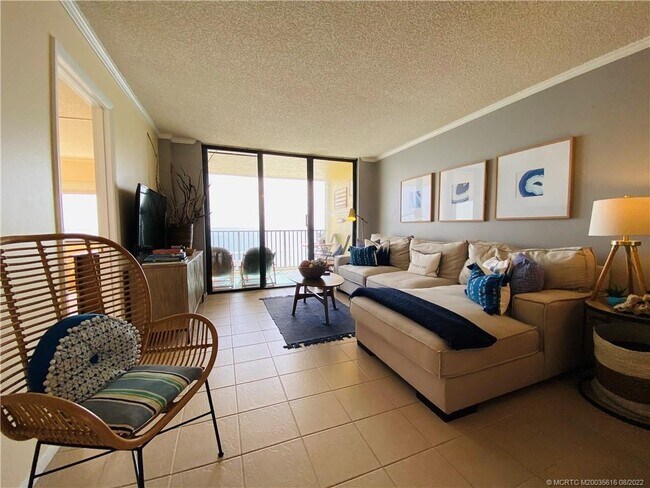 Foto del edificio - 7380 S Ocean Dr