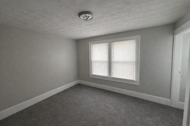 Foto del edificio - 611-613 N Colorado Ave