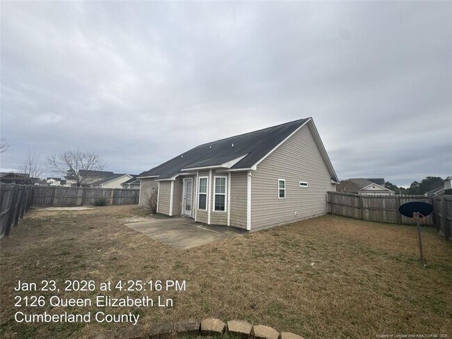 Building Photo - 2126 Queen Elizabeth Ln