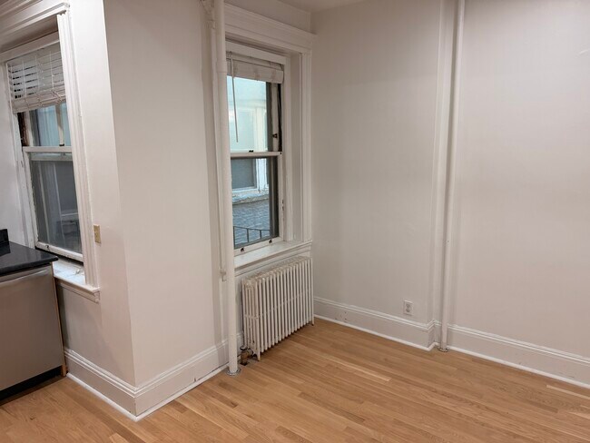 Foto del edificio - 1768 Beacon St