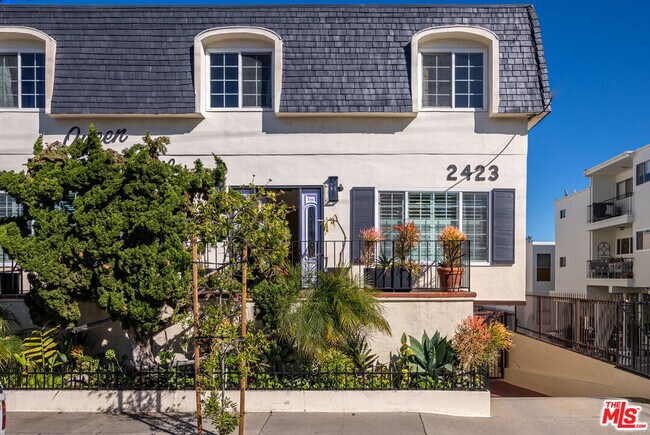 Foto del edificio - 2423 4th St