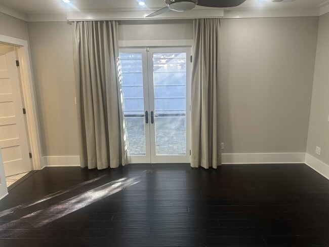 Foto del edificio - 68 Walnut Ave