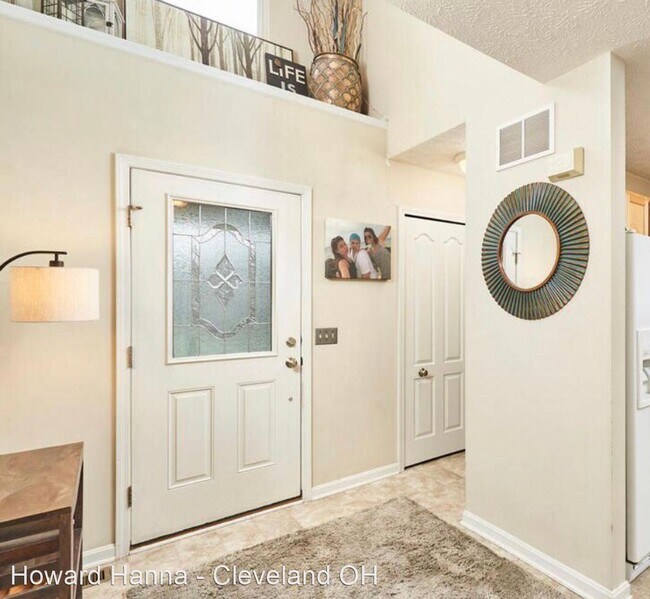 Foto del edificio - 3 br, 2.5 bath House - 2478 Cedar Creek Lane