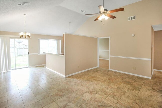 Building Photo - 11646 Highland Meadow Dr