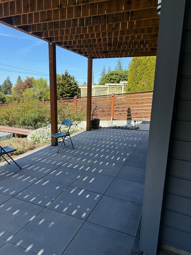 Foto del edificio - 19009 9th Pl NW