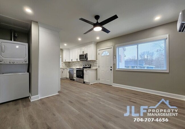 Foto del edificio - Beautifully Remodeled 1 Bed/1 Bath Home in Cramerton!