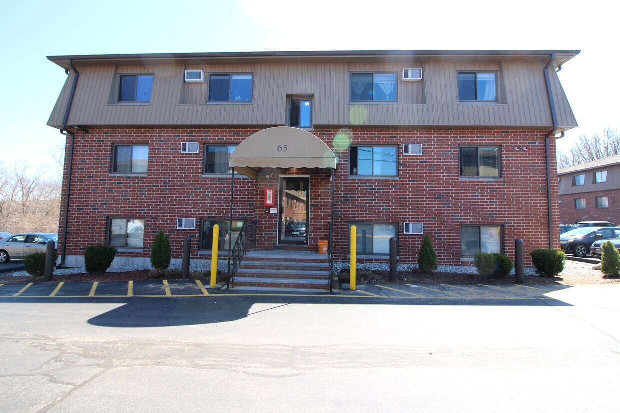 65 Log St Unit 1H, Manchester, NH 03102 - 65 Log St Manchester, NH -  Apartments for Rent in Manchester | Apartments.com