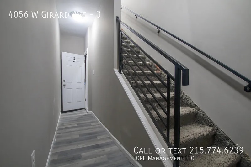 Foto principal - 4056 W Girard Ave