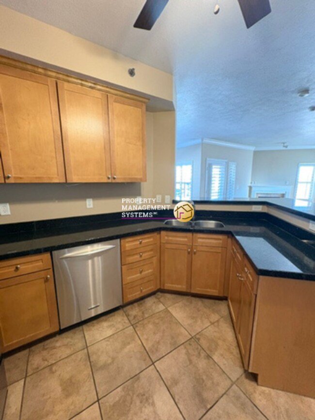 Foto del edificio - 2 Bedroom Condo in Gateway!