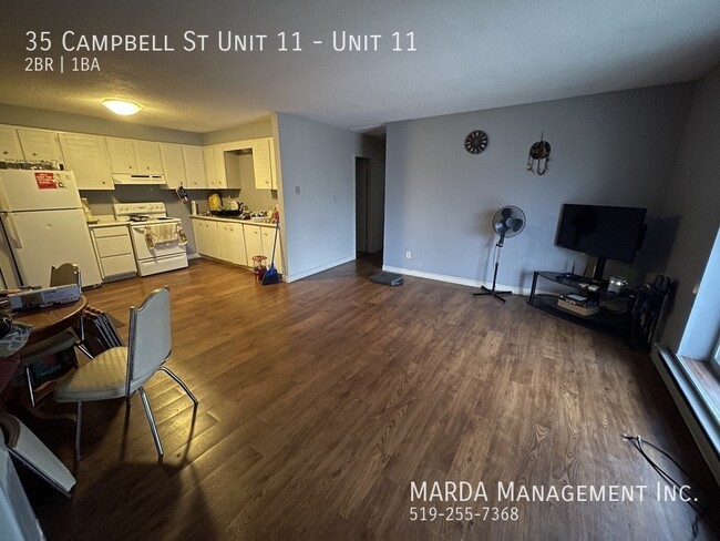 Building Photo - SPACIOUS 2BEDROOM/1BATH SUITE LOCATED CHAT...