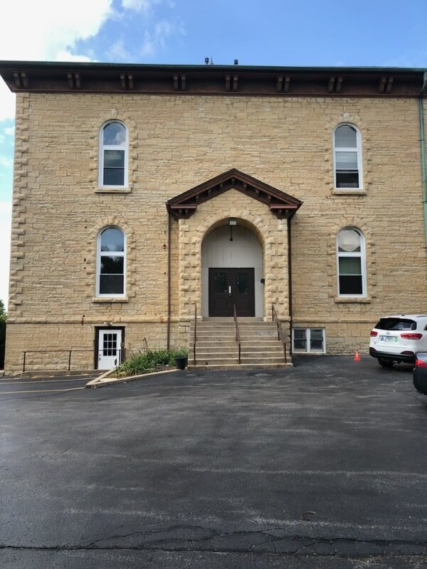 Primary Photo - 400 McCarthy Rd