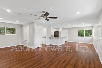 Building Photo - 2760 Coloma St