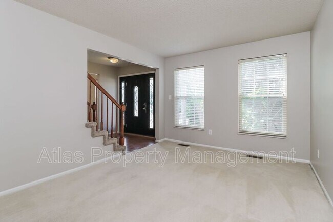 Building Photo - 1826 Basket Oak Dr