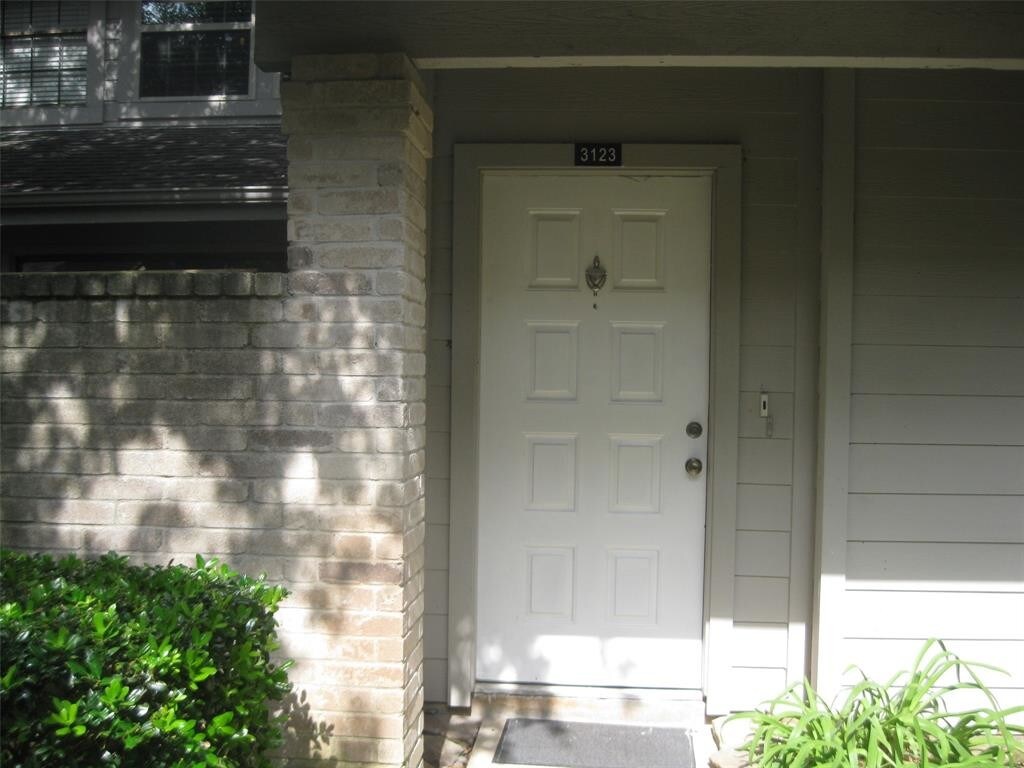 Foto principal - 3123 Windchase Blvd