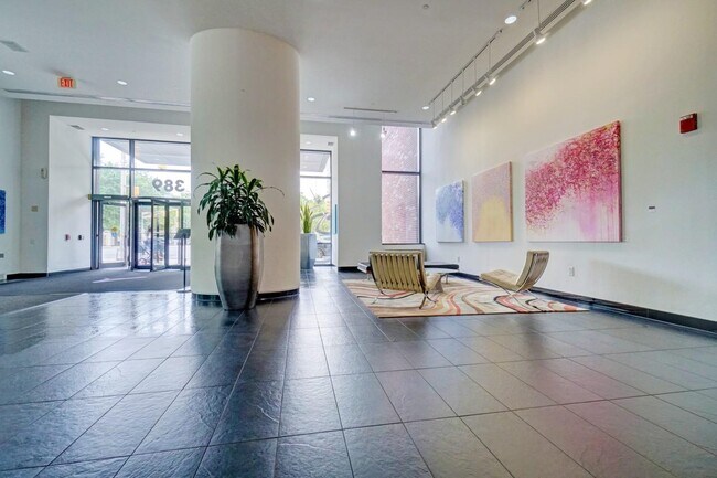 Foto del edificio - 389 Washington St