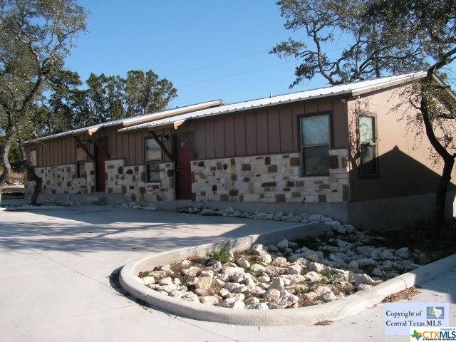 Building Photo - 1132 Indian Hollow