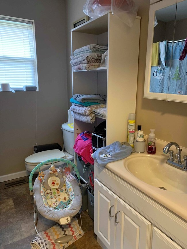 Foto del edificio - 724 KY-550