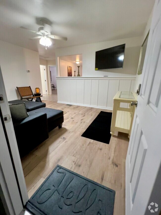 Old Town Apartments for Rent with Washer & Dryer Tallahassee, FL 1
