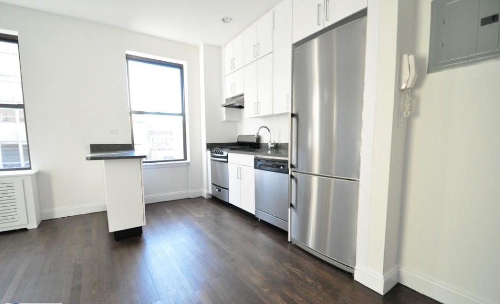 Foto principal - 71 12th Ave