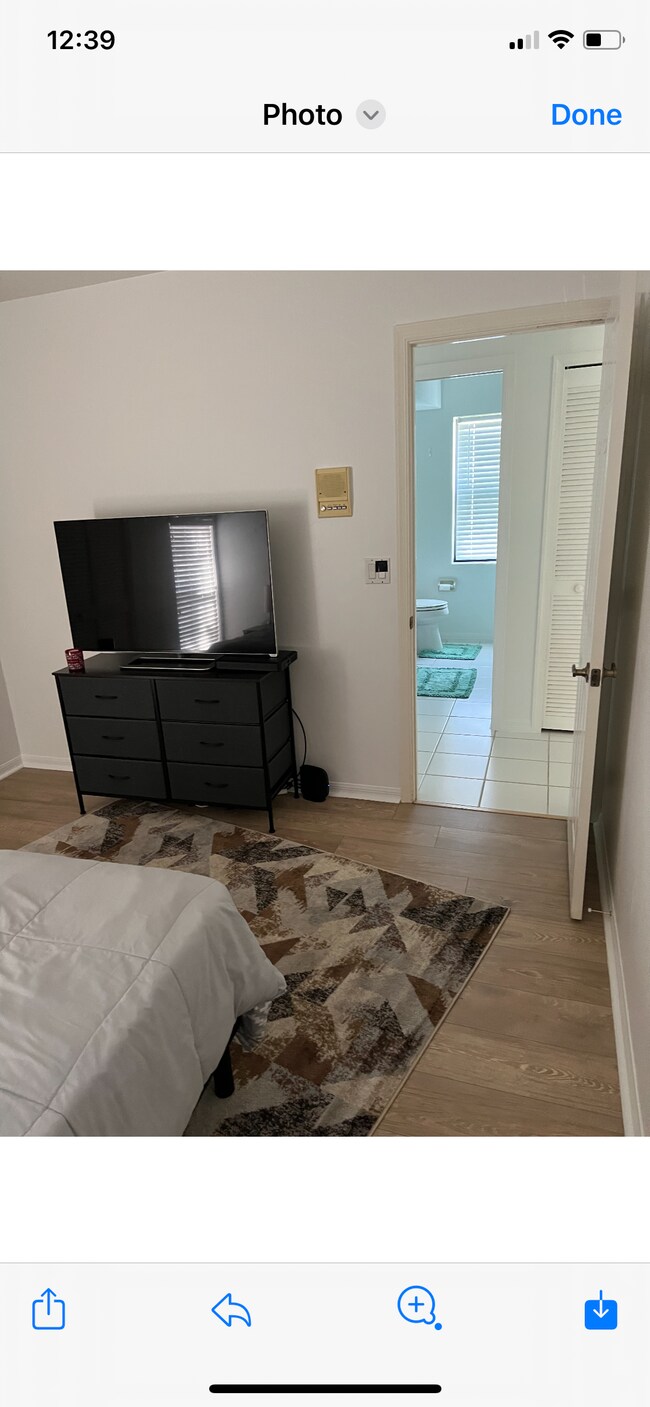 Foto del edificio - 7741 Twin Eagle Ln