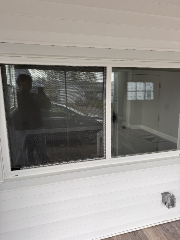 Building Photo - 296 Summer St