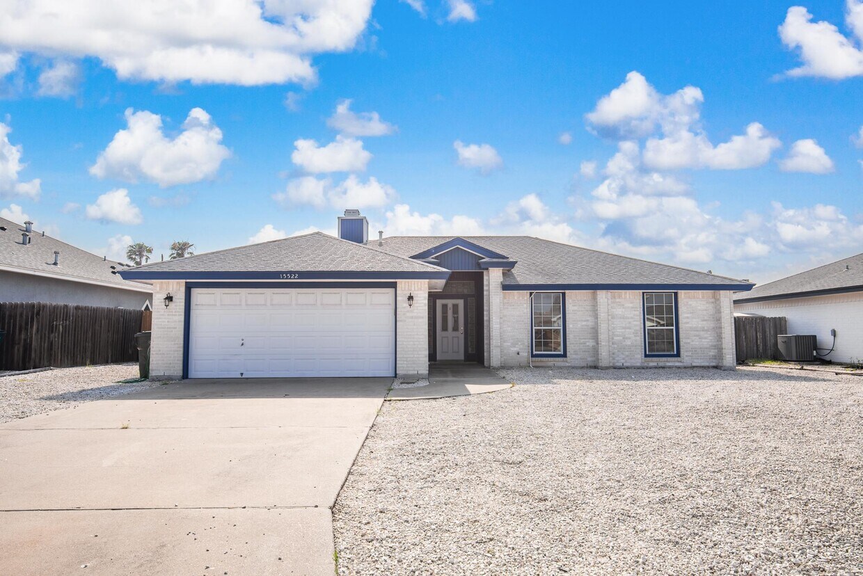Foto principal - 15522 Dyna St