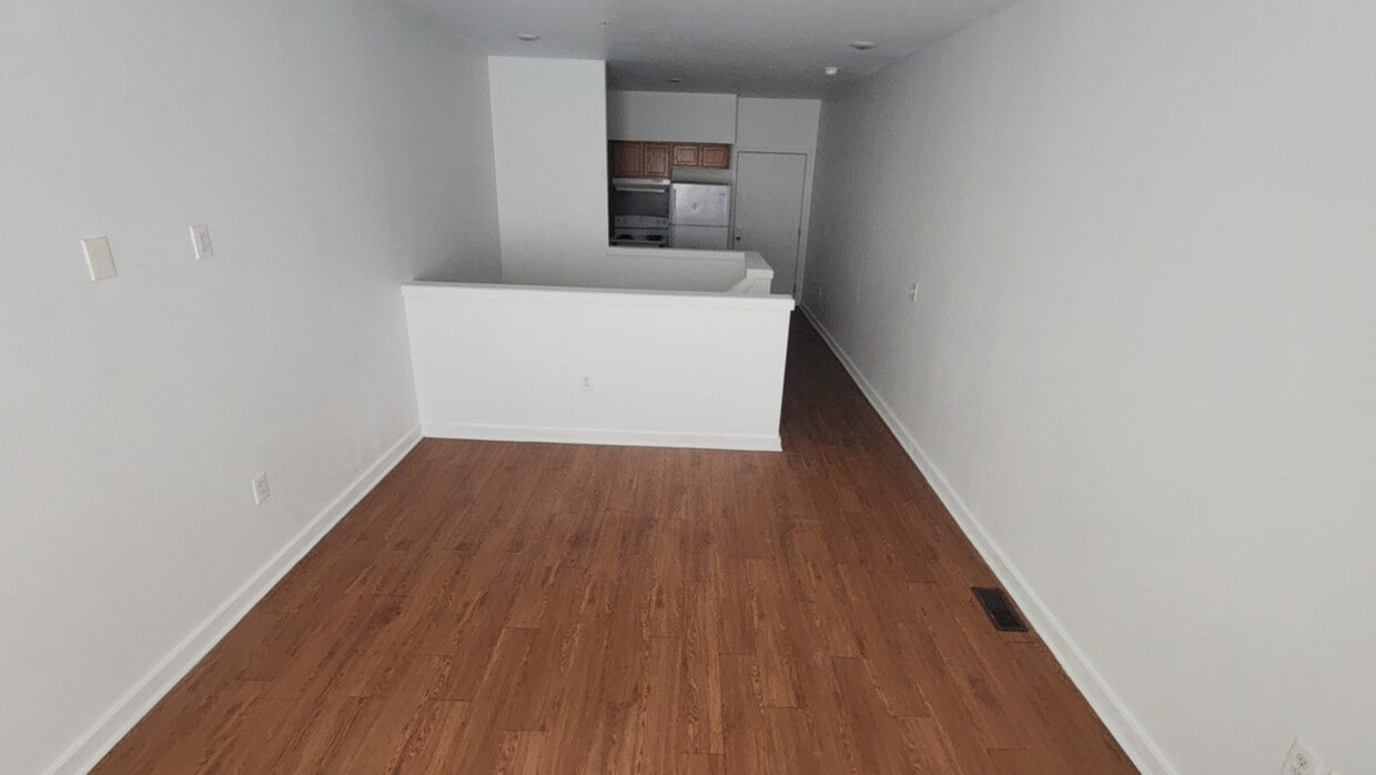 Primary Photo - 624 N 12th St