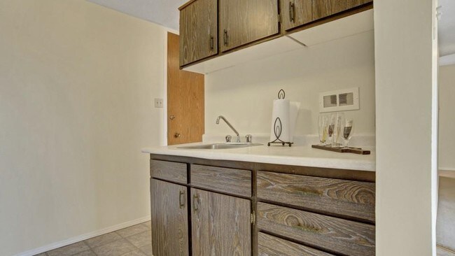 Interior Photo - Hilltop Towers