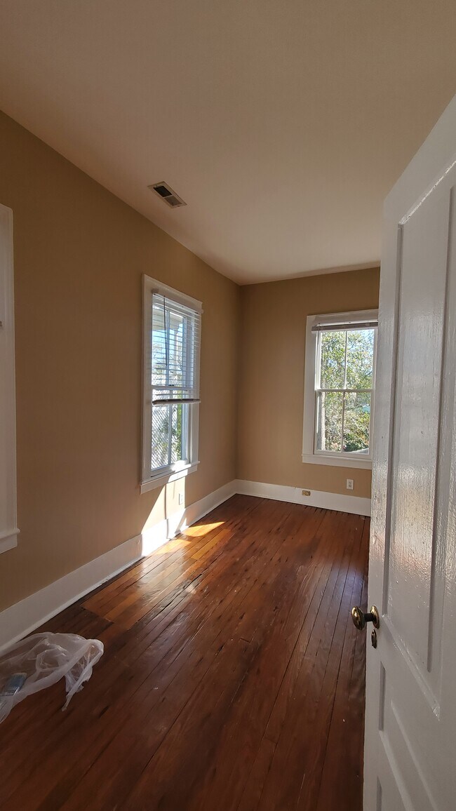 Foto del edificio - 210 N 6th St