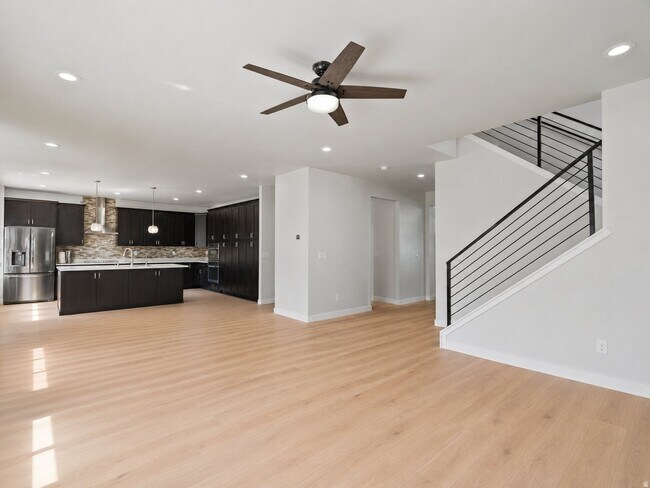 Foto del edificio - 4859 W Lower Bend Dr