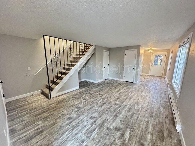 Foto del edificio - 4090 N Attu St