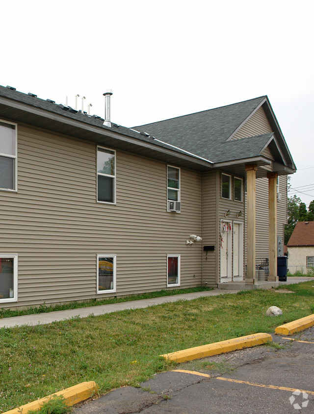 Building Photo - 1599-1605 Rice St