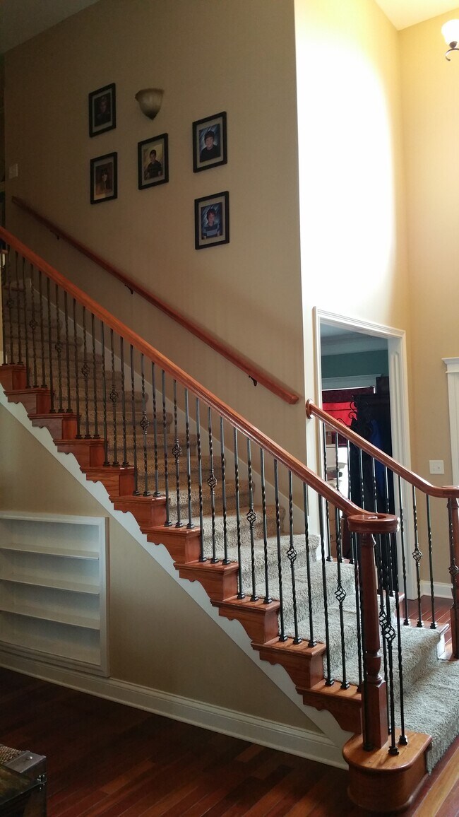 Foto del edificio - 1094 Drakes Cove Rd S