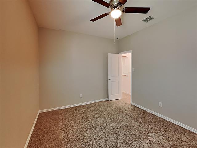 Building Photo - 300 Hackberry St